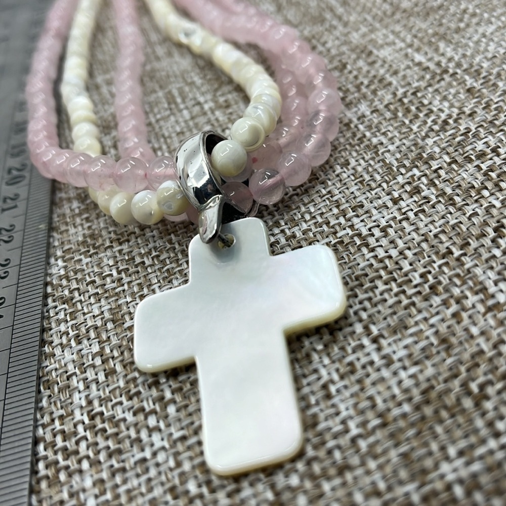 Vintage Rose Quartz Pearl Necklace Set - Mother-of-Pearl Cross Pendant - Picture 14 of 16